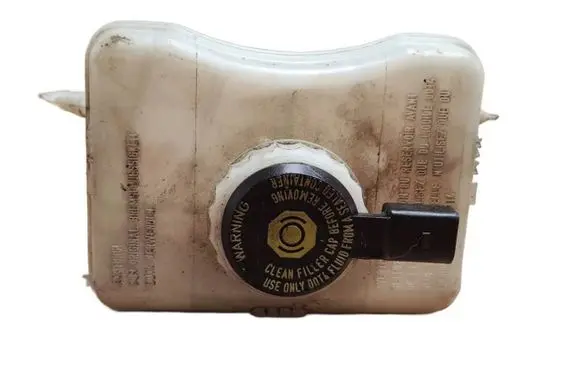 Audi A6 S6 C7 4G Brake fluid reservoir 8K0611301A