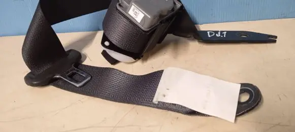 Subaru XV Rear seatbelt TKAH0ES158
