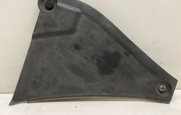 Volkswagen Touareg I Wiper trim 7L6819730E