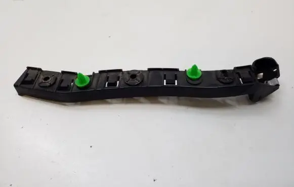 Jeep Cherokee Bumper support mounting bracket corner 68138415AB