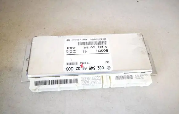 Mercedes-Benz E W211 ESP (stability system) control unit 0325456632 0265109512