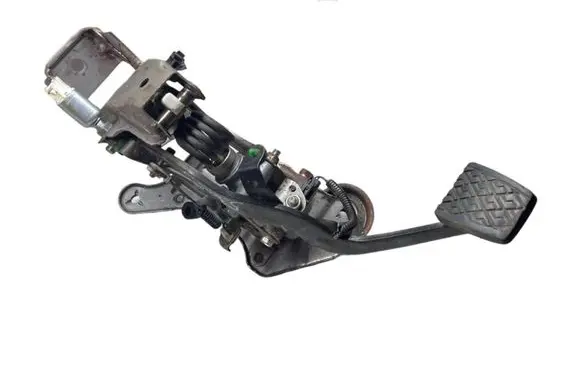 Lexus IS 220D-250-350 Brake pedal 3132101011 3132112040