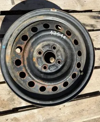 Toyota Yaris R15 steel rim 6MD18
