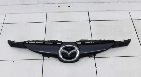 Mazda 2 Front bumper upper radiator grill 