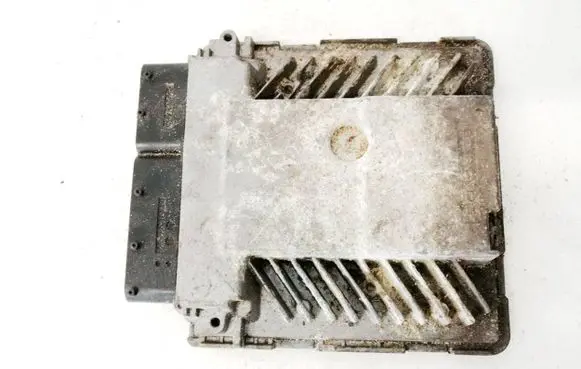 Volkswagen PASSAT B6 Engine control unit/module 03g906018 5wp45500af