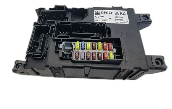Opel Corsa D Fuse box set 13367921
