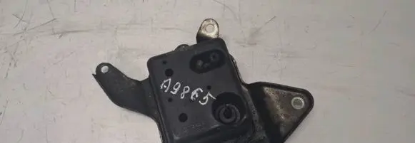 Vacuum air tank
