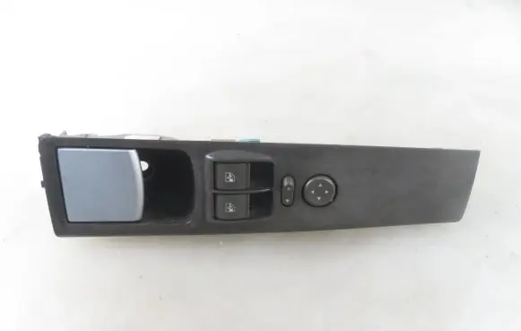 Fiat Idea Electric window control switch
