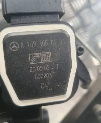 Mercedes-Benz A W169 Accelerator throttle pedal A1693000104 000203 230505