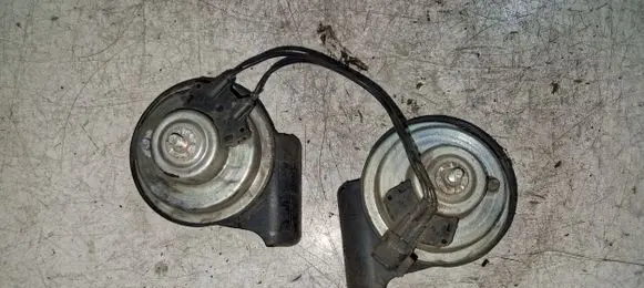Ford C-MAX II Horn signal A046522