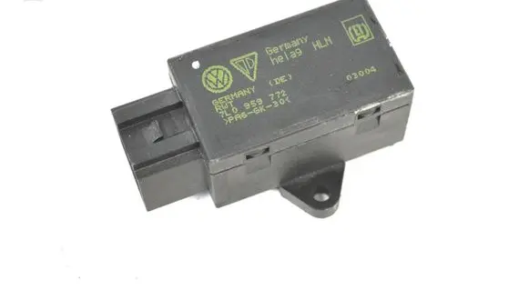 Audi Q5 SQ5 Seat heating relay 7L0959772