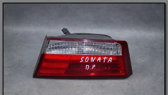 Hyundai Sonata Rear/tail lights
