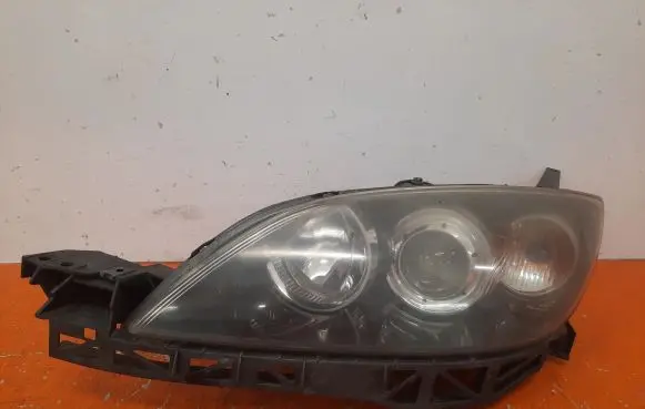 Mazda 3 I Headlight/headlamp