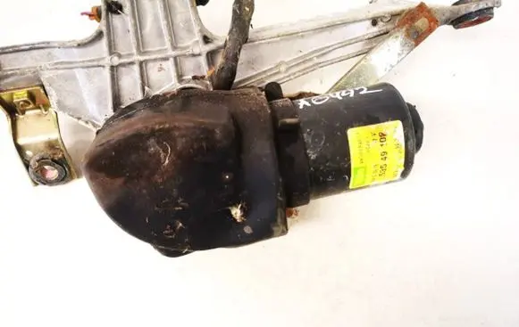 Renault Laguna I Wiper motor 53549102