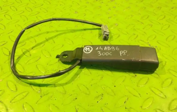 Chrysler 300 - 300C Front seatbelt 1BY451DVAB ZAPINKA
