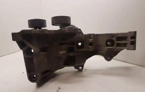 Audi A4 S4 B6 8E 8H Generator/alternator bracket 038903143D