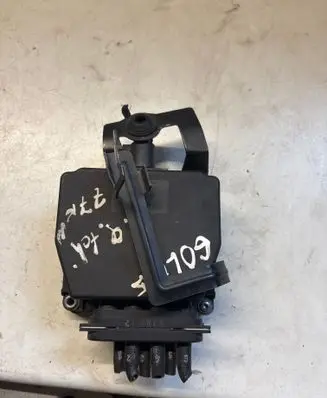 Volkswagen Golf V Turbo solenoid valve 1K0906279B