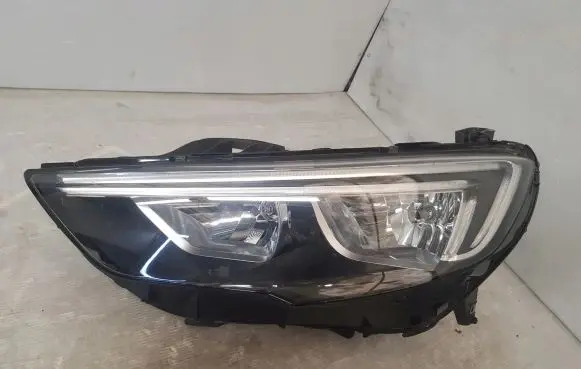 Opel Insignia B Headlight/headlamp 39122968