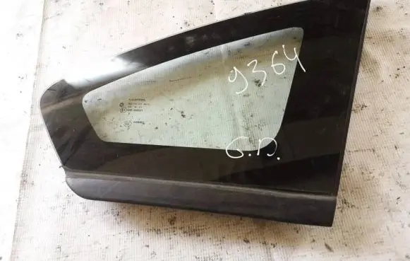 Dodge Caliber Rear side window as2
