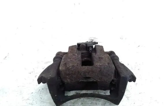 Mercedes-Benz A W169 Front brake caliper
