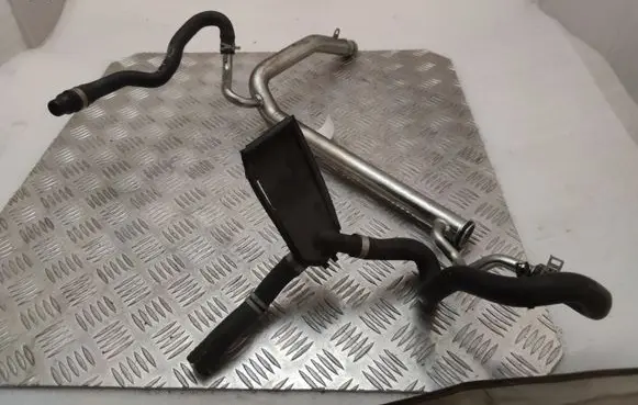 Volvo XC90 Engine coolant pipe/hose 31686270 31368536