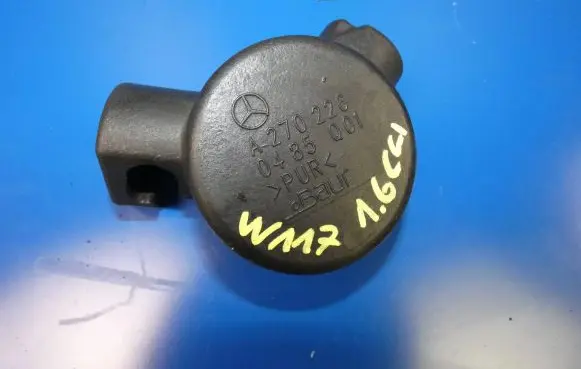 Mercedes-Benz CLA C117 X117 W117 Fuel pump bracket 0485001