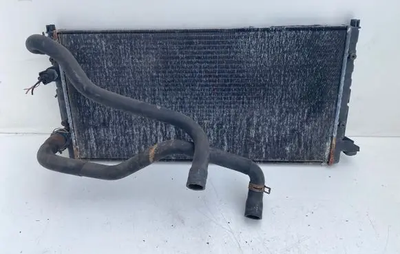 Volkswagen PASSAT B4 Coolant radiator