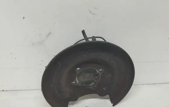 Opel Astra J Rear brake disc plate dust cover 12778853 13332181