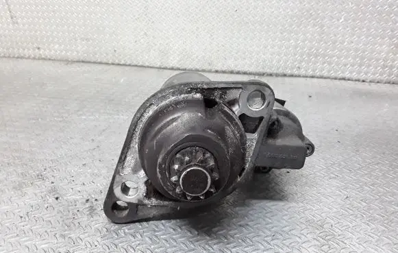 Seat Leon (1P) Starter motor 1005831311