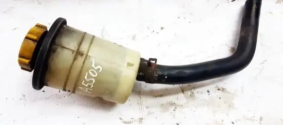 Suzuki Vitara (LY) Power steering fluid tank/reservoir YC153R700AA YC15-3R700-AA
