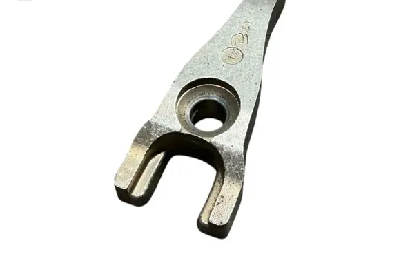 Ford Kuga II Fuel Injector clamp holder 