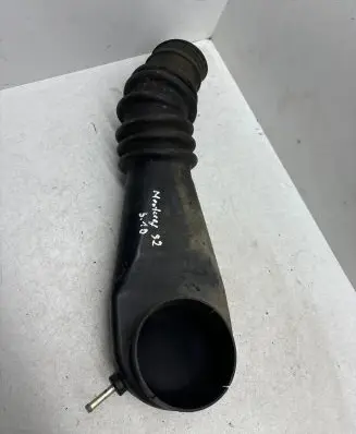 Opel Monterey Intercooler hose/pipe