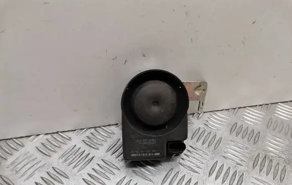 Audi A4 S4 B8 8K Alarm system siren 1K0951605C F005V00327