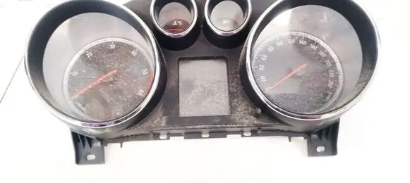 Opel Insignia A Speedometer (instrument cluster)