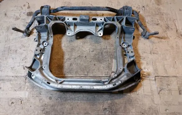 Mercedes-Benz S W220 Front subframe