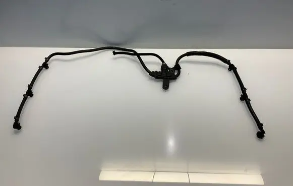 Mercedes-Benz E W211 Fuel return line/hose A6420780341 6420780341