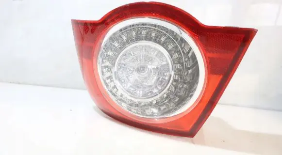 Volkswagen PASSAT B6 Rear/tail lights
