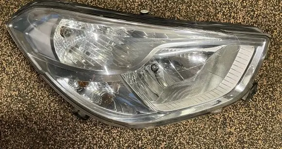 Dacia Dokker Headlight/headlamp 90025117