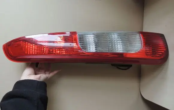 Ford C-MAX I Rear/tail lights