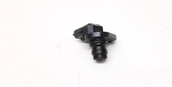 Volvo V70 Camshaft position sensor 8658495