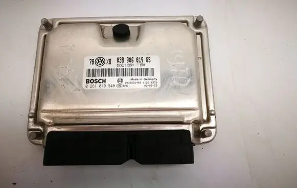 Volkswagen PASSAT B7 USA Engine control unit/module 038906019GS