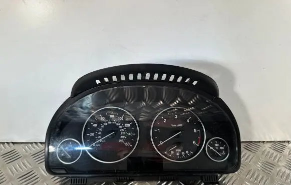 BMW X3 F25 Speedometer (instrument cluster) 9329333 9232890