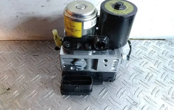 Lexus IS III XE30 ABS Pump 4451030300 1XI161210