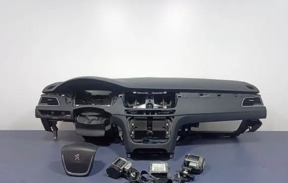Peugeot 508 RXH Dashboard 9688550677