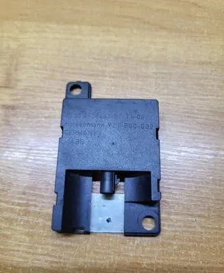 BMW 5 E60 E61 Bluetooth antenna 6928461 921800002