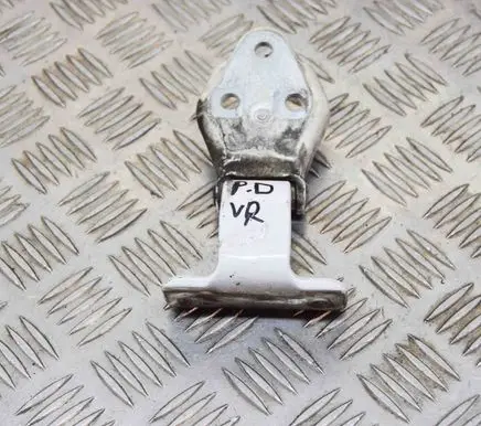 Iveco Daily 5th gen Front door upper hinge 56087