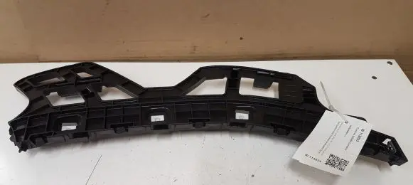 Skoda Karoq Front bumper mounting bracket 86613J7700 X450184