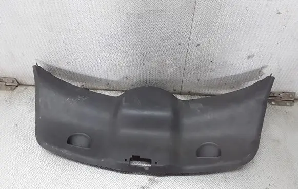 Renault Megane II Tailgate trim 8200035024