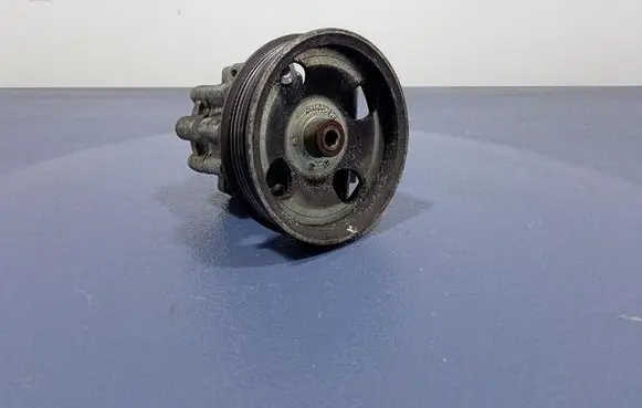 Alfa Romeo 159 Power steering pump 00505017300