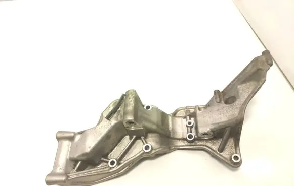 Volvo V60 Generator/alternator bracket 31367268 BQ3EA